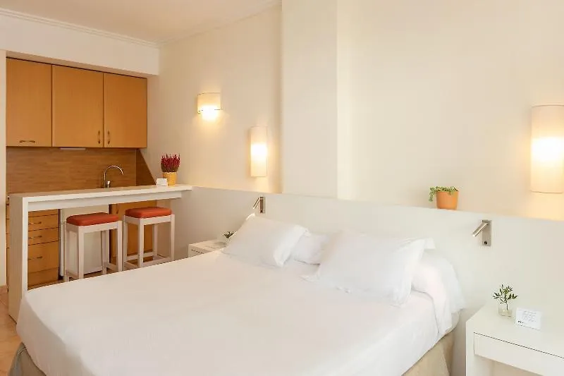 Aparthotel Hm Mar Blau Sa Coma